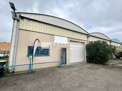 Vente Locaux d'activités - Entrepôts à Saint-Priest