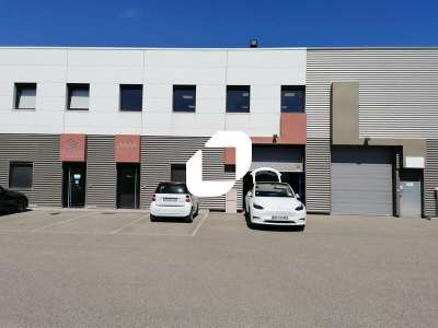Vente Local d'activité 200m² Saint priest