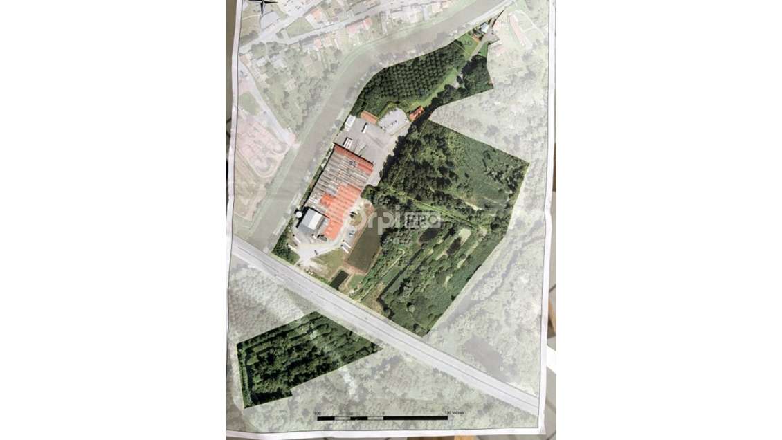 SAINT-QUENTIN - LOCAL D'ACTIVITE à vendre
