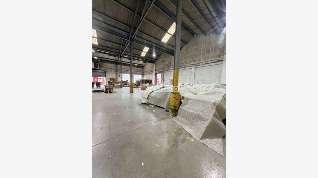 Local d'activité de 9800m² à vendre Saint-Quentin