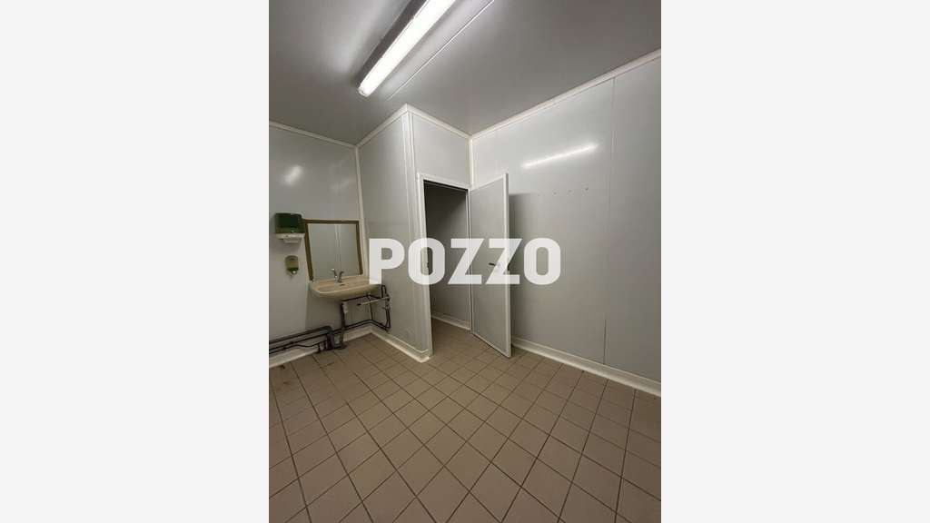 Bâtiment 200m² à vendre Saint-Quentin-sur-le-Homme