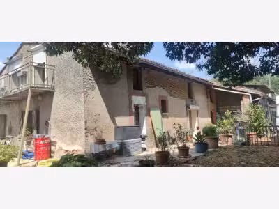 AV bâtiment pro 395m² ZA de l'Hobit à St Sauveur