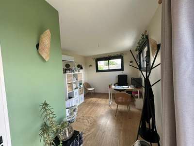 Chalet autonome 20m² sur terrain 1227m² St-Simeux