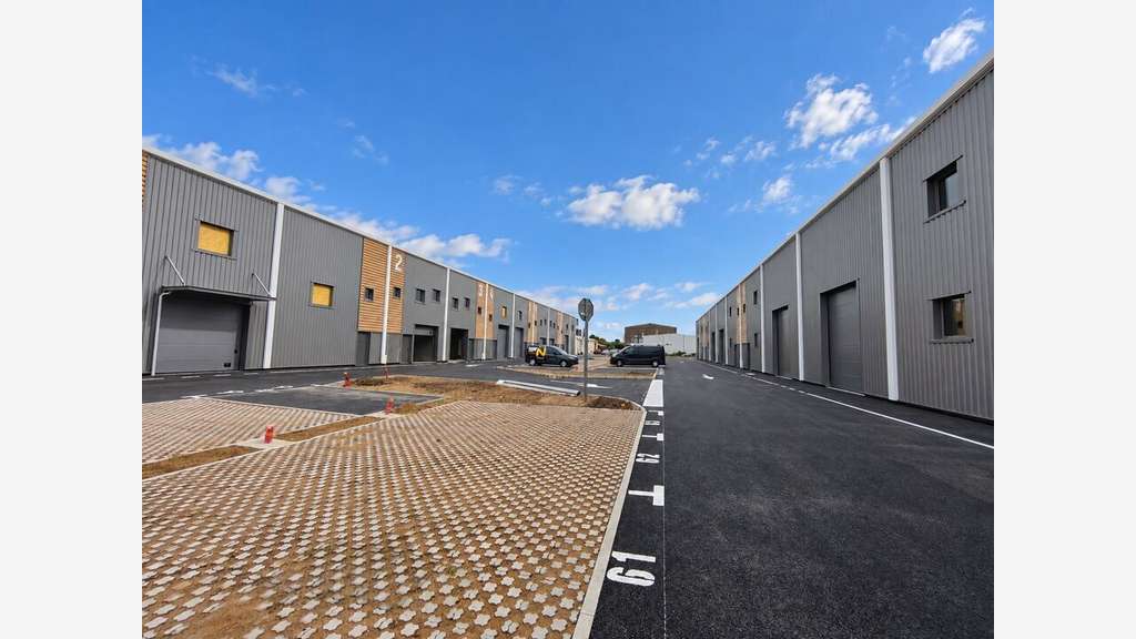 Locaux d'activité neufs à Saint-Vincent-de-Tyrosse