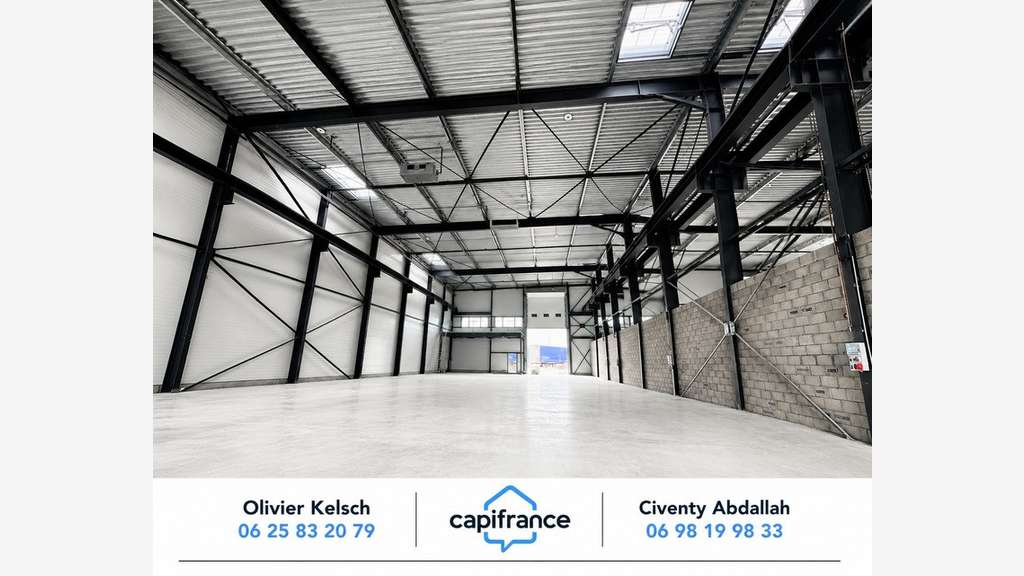 AV local industriel 1 058m² à Ste Héléne/Isère