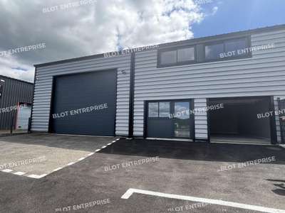 Vente Locaux d'activités - Entrepôts à Sainte-Pazanne