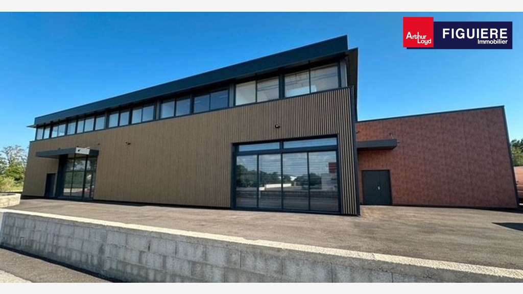 A vendre bâtiment 766m² mixte à Salon-de-Provence
