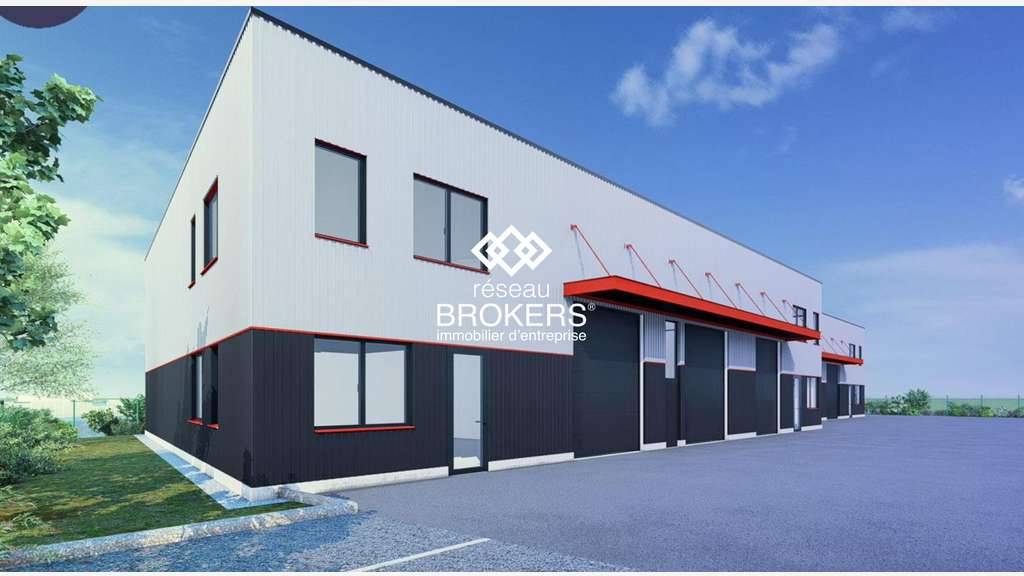 Locaux à vendre ZAE de Savigneux D44
