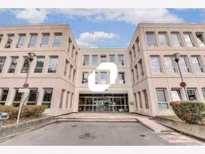 Vente Local d'activité 302m² Sevres