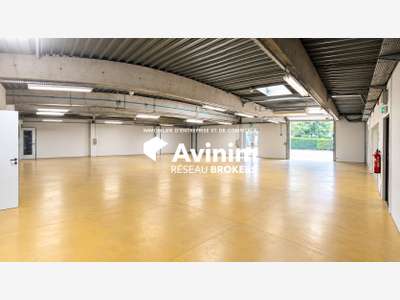 A vendre bâtiment exceptionnel 870m² à Seyssinet