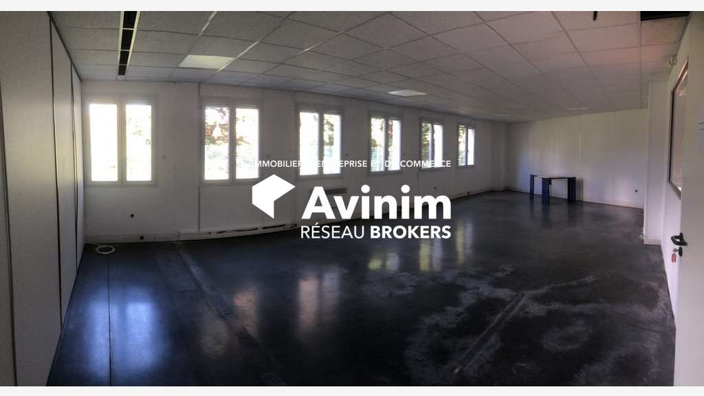 A vendre bâtiment exceptionnel 870m² à Seyssinet
