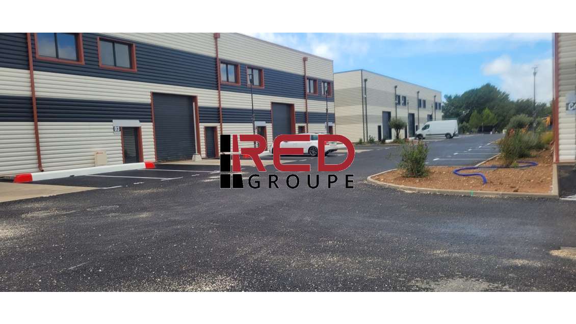 Vente entrepôt neuf 368m² ZA Signes