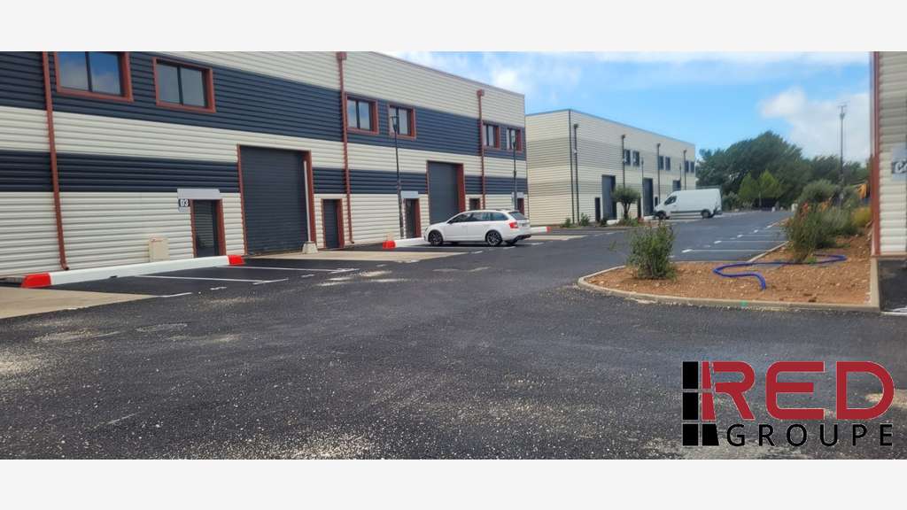 Vente local d'activité neuf 372m² à Signes