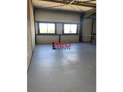 Vente Locaux d'activités - Entrepôts à Signes