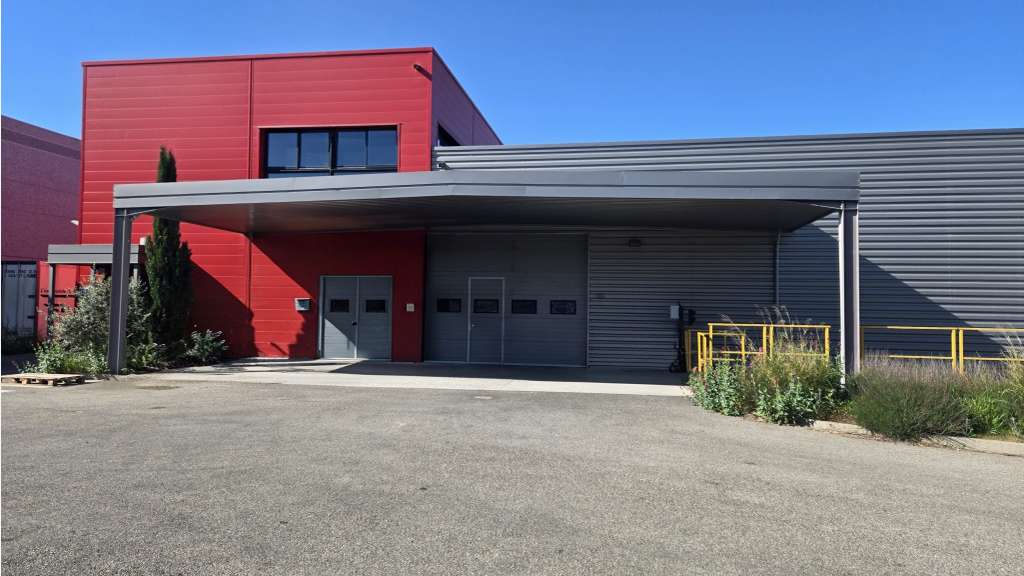 Bâtiment agroalimentaire 1327 m² - SIGNES