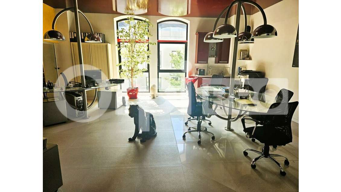 Vente local pro 42m² en zone franche Soissons