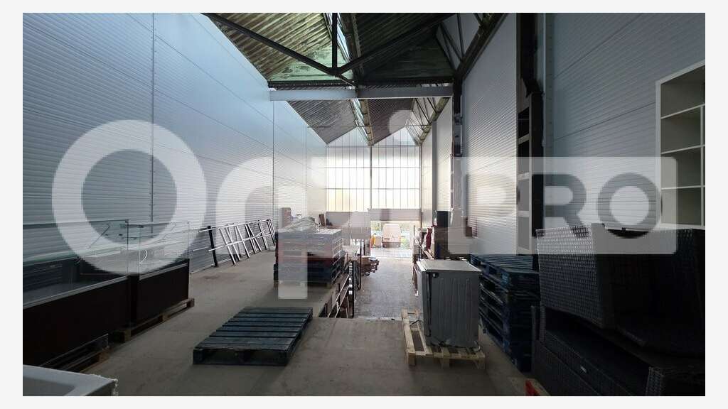 Local d'activité 285m² à vendre à Soissons