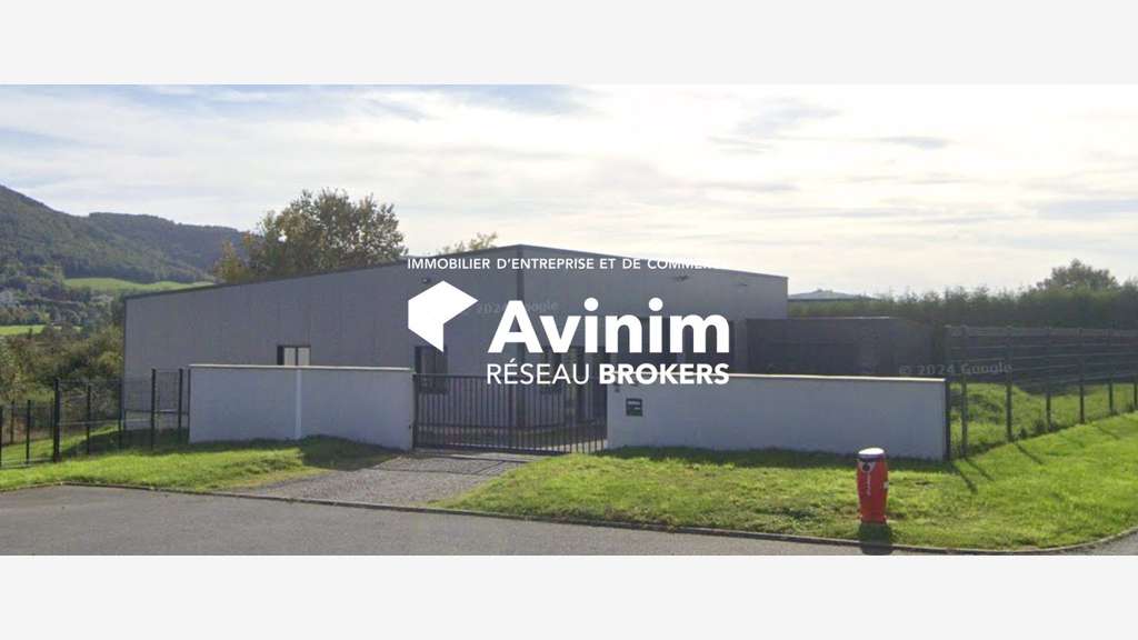 AV local industriel quasi neuf de 297m² à Souzy