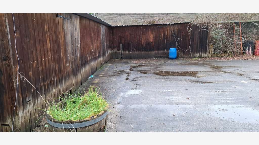 A vendre entrepôt 220m² Périgord Noir