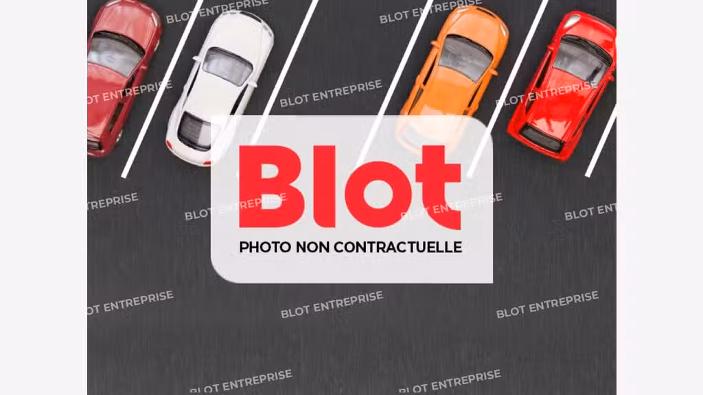 À VENDRE / À LOUER - LOCAL D'ACTIVITÉS - THEIX - 2