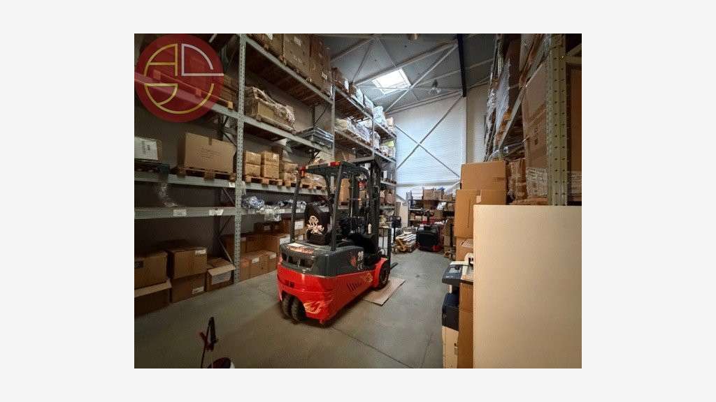 A vendre entrepôt 1000m² Toulouse zone de Thibaud