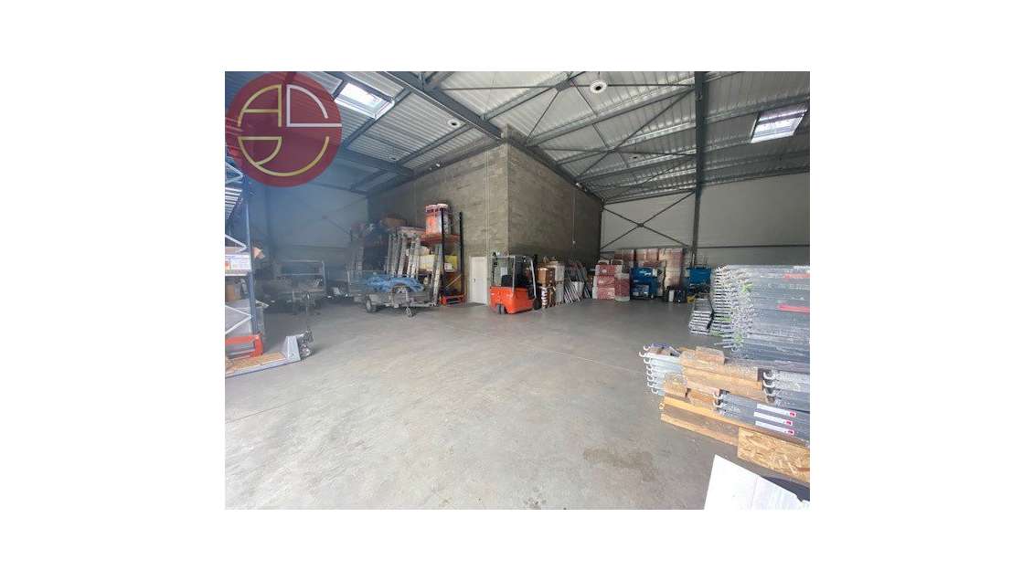 A vendre entrepôt 470m² à Toulouse Nord-Est
