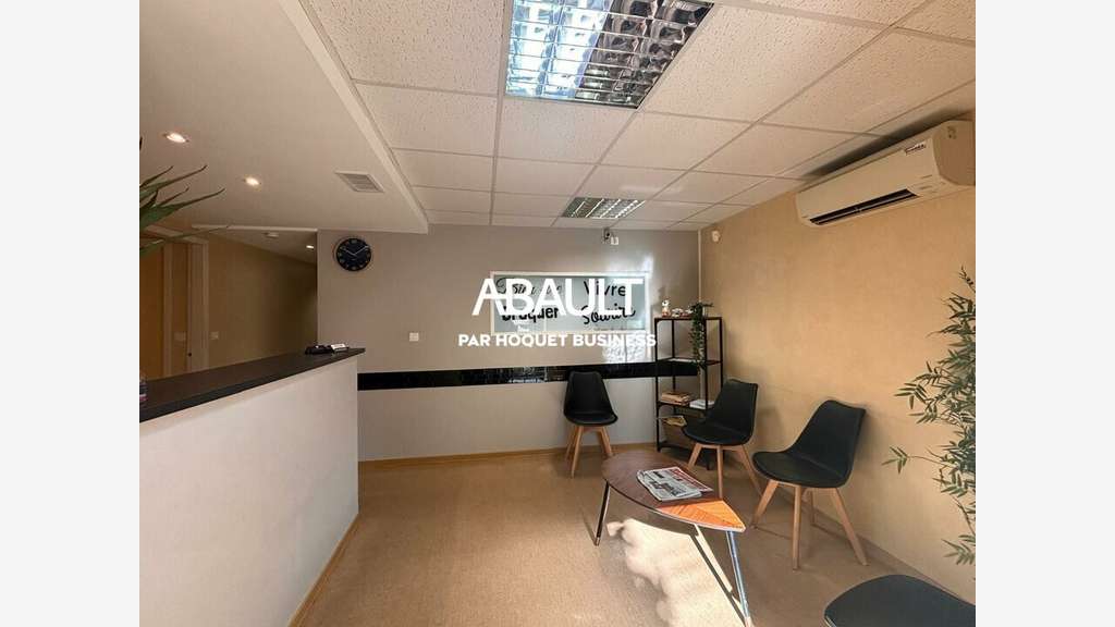Local professionnel 123m² à vendre à Toulouse