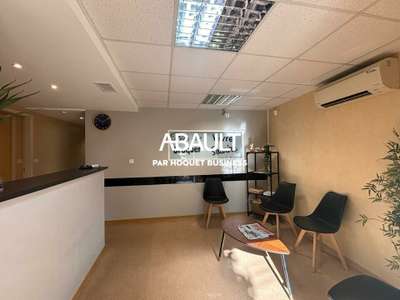 Local professionnel 123m² à vendre à Toulouse
