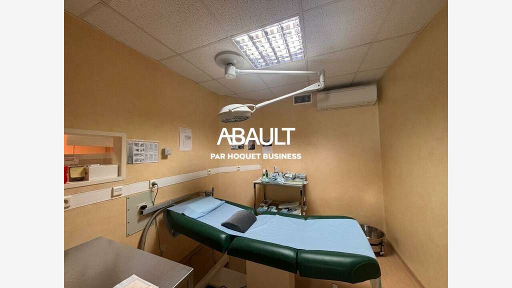 Local professionnel 123m² à vendre à Toulouse