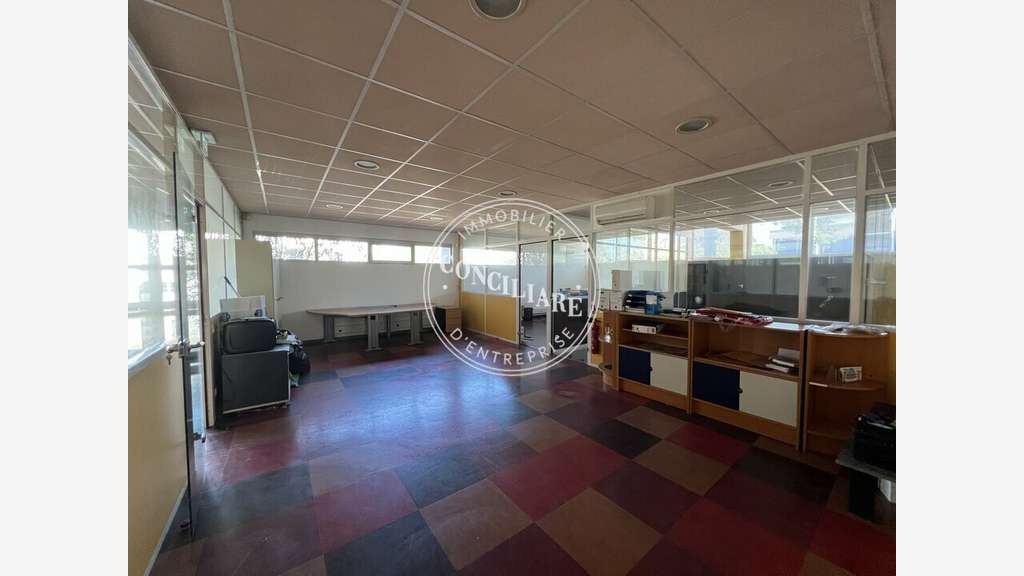 Vente locaux d'activités 600m² Toulouse Sud Ouest