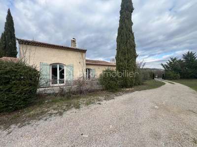 Vente maison + terrain 3 000m² Tourrettes Zone UF