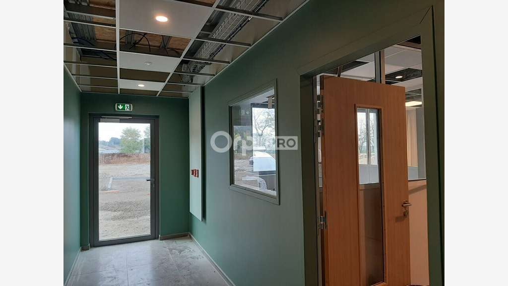 Local d'activité 300m² à vendre à Valence