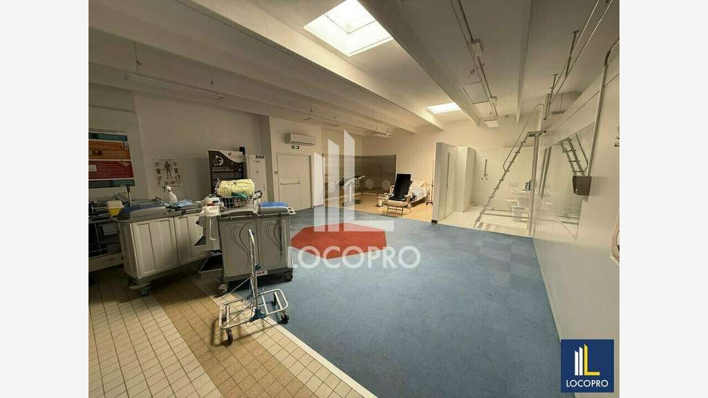 Vente site d'activités 2883m² à Vallauris