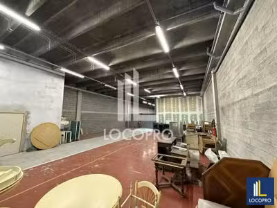 Vente site d'activités 2883m² à Vallauris