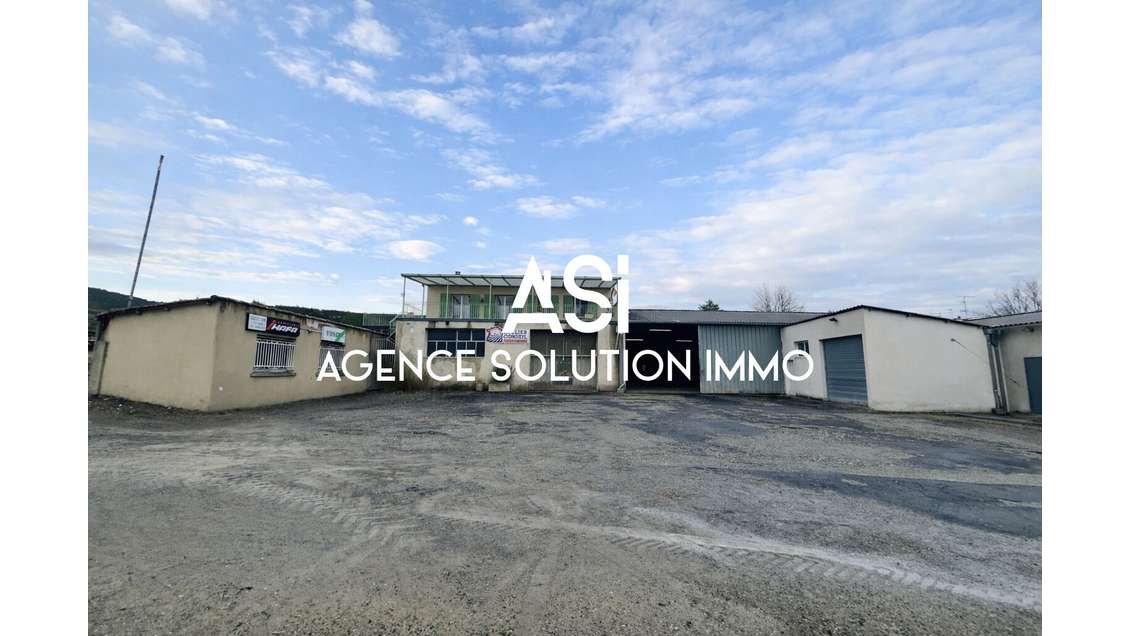 Vente ténement immobilier de 1500m² à Valvignères