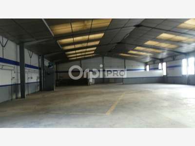 Entrepôt de 1355m² à vendre à Varennes Vauzelles