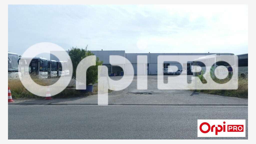 Entrepôt de 1355m² à vendre à Varennes Vauzelles