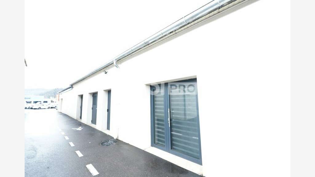 A louer bureaux 70m² à vendre à Givors