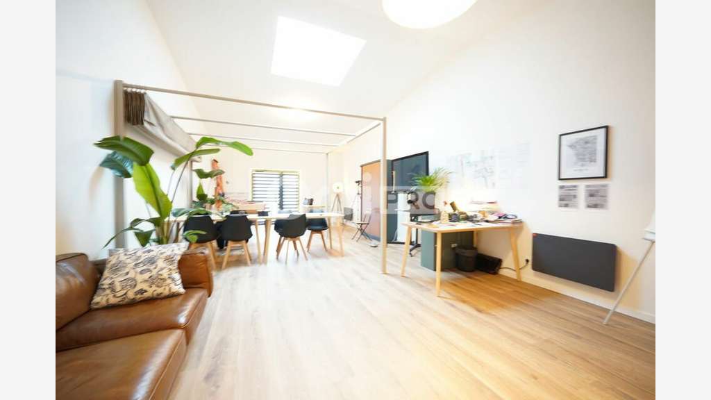 A louer bureaux 70m² à vendre à Givors