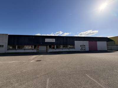 Vente Locaux d'activités - Entrepôts à Vaulx-en-Velin