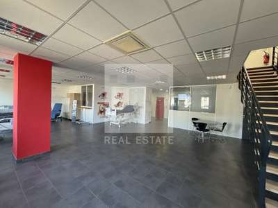 A vendre local d'activités 731m² à Vénissieux