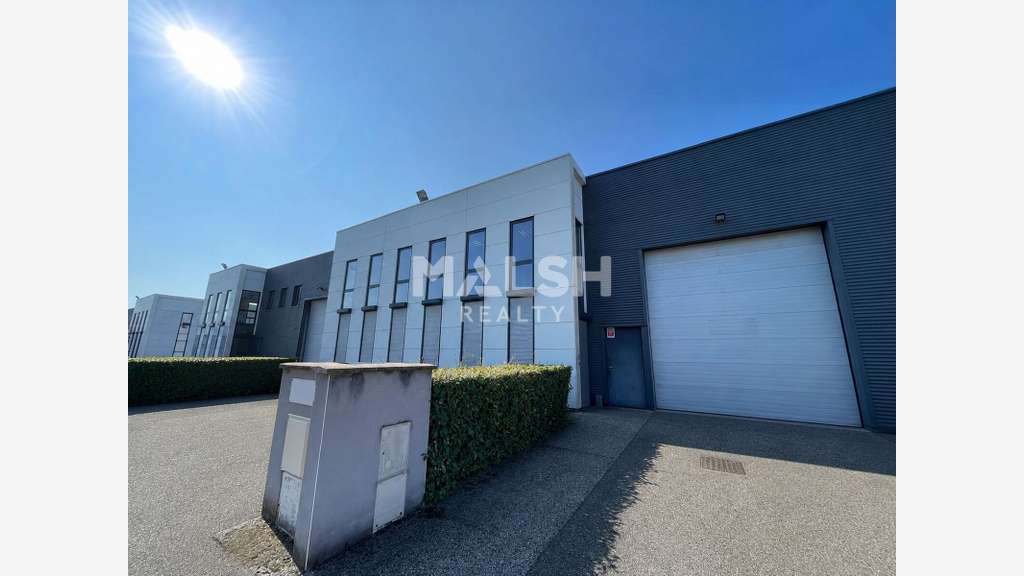 Local d'Activités à VENISSIEUX - A VENDRE OU A LOU