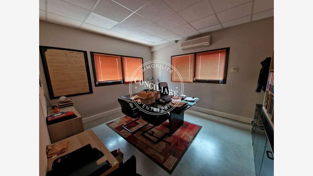 Local d'activité 1200m² à vendre à Verfeil