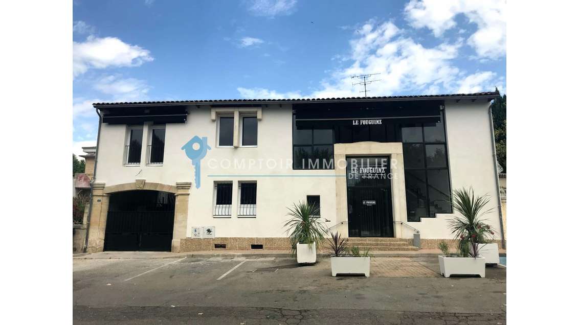 En exclusivité , vente mur de restaurant à Vergèze