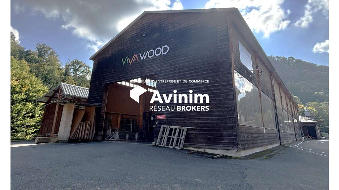 Bâtiments activités 3700m² sur terrain 13 000m²