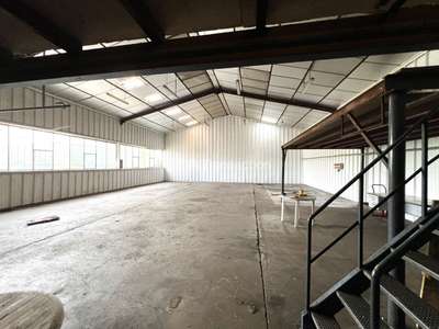A vendre , Vernon ( 27200 ,) batiment d'activités