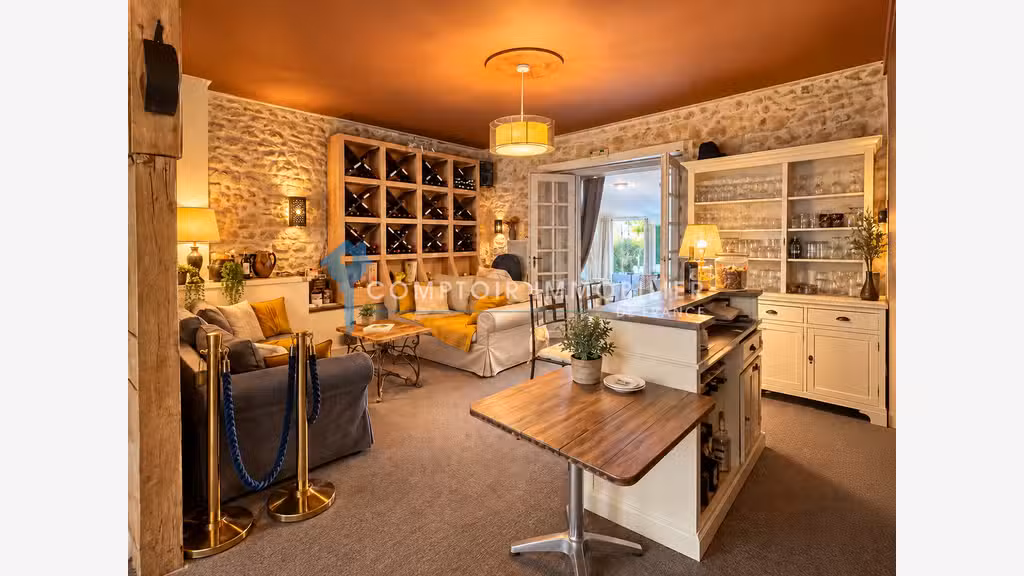 EN EXCLUSIVITÉ HÔTEL-RESTAURANT DE CHARME MURS