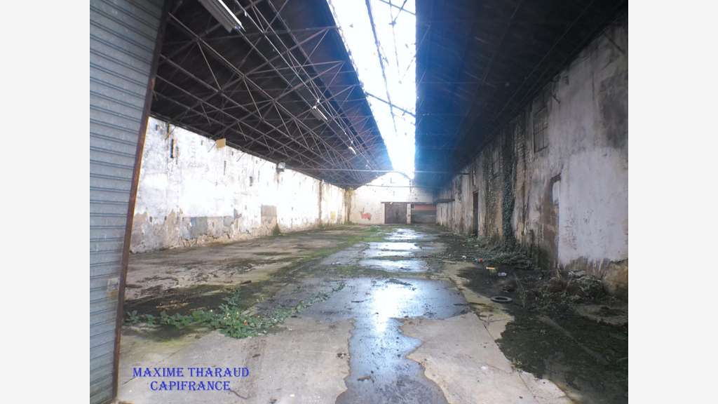 A vendre local industriel de 417m² à Vierzon (18)