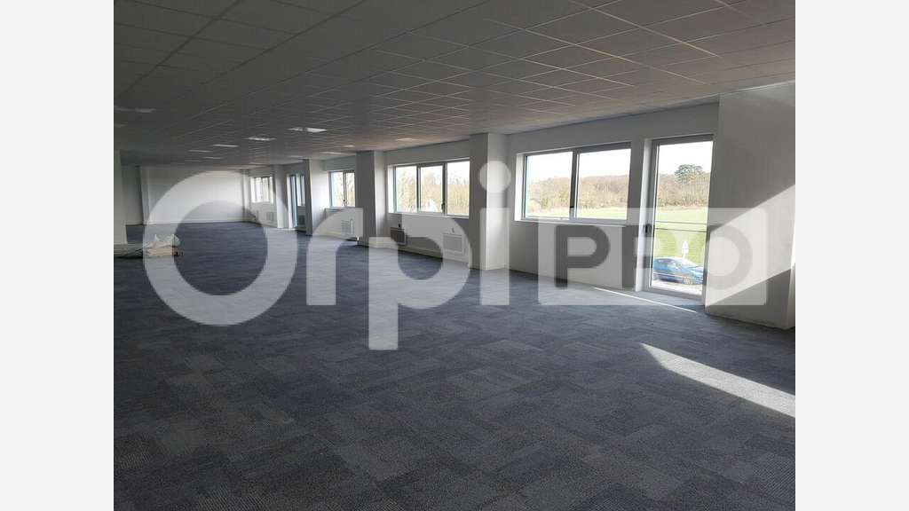 Vente VEFA bâtiment indépendant 2717m² Villebon
