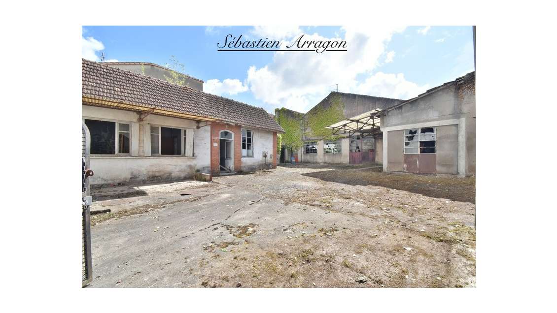 Local/bureau à vendre VILLENEUVE SUR LOT (47)